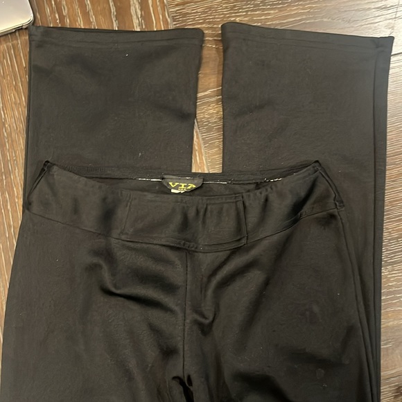 Viva - Picture 2 of 2